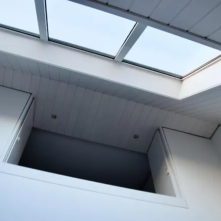 Superbe Duplex Penthouse קנוקה-הייסט